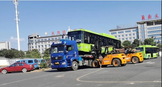 36 полностью электрических автобусов King Long доставлены в Иу
