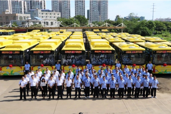 138 единиц электробусов King Long начали курсировать в Хайкоу

