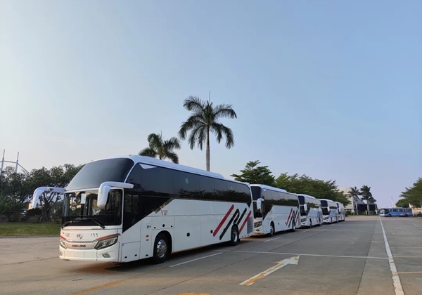Индивидуальные автобусы King Long экспортированы в Саудовскую Аравию, облегчая перевозку хаджа