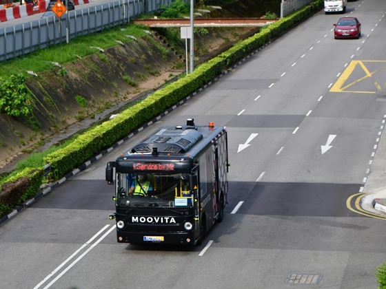 Дебют автономного автобуса King Long в кампусе Сингапура